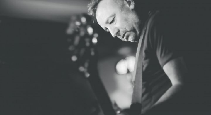 Peter Hook & the Light