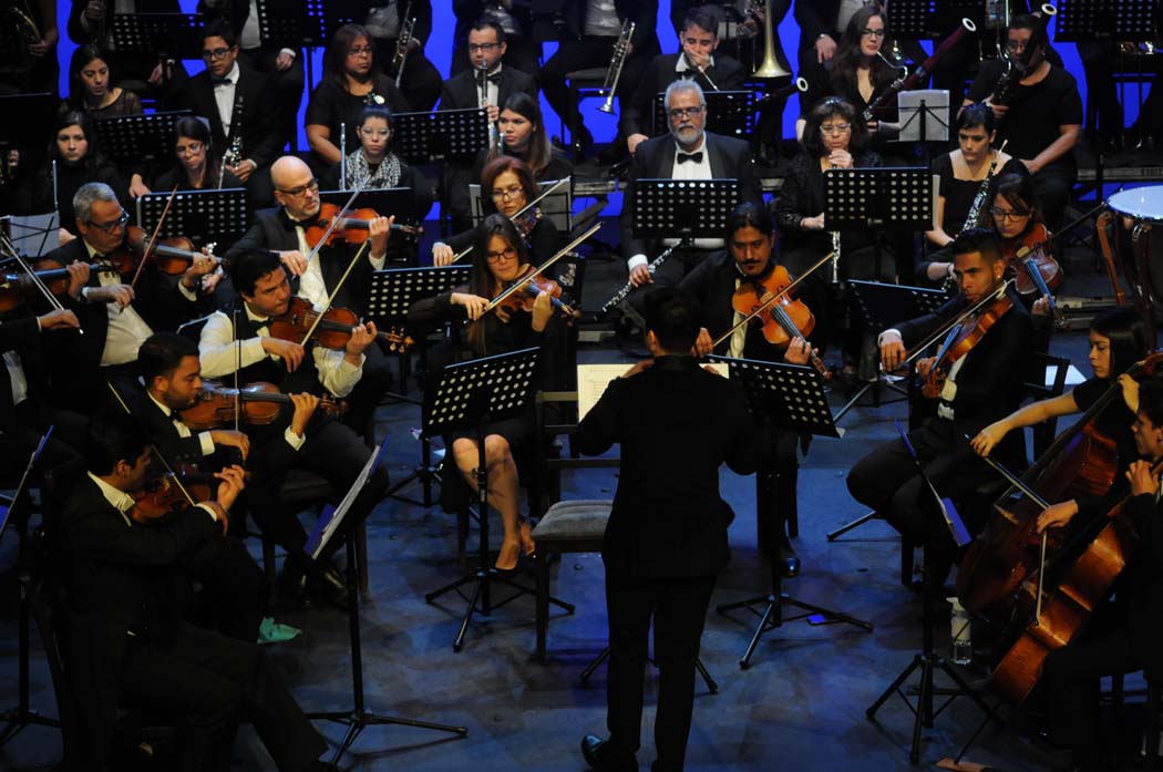 Orquesta Sinfónica Carlos Cruz – Diez