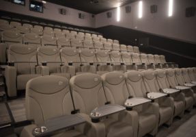 Yelmo Cines Premium Peñacastillo 2